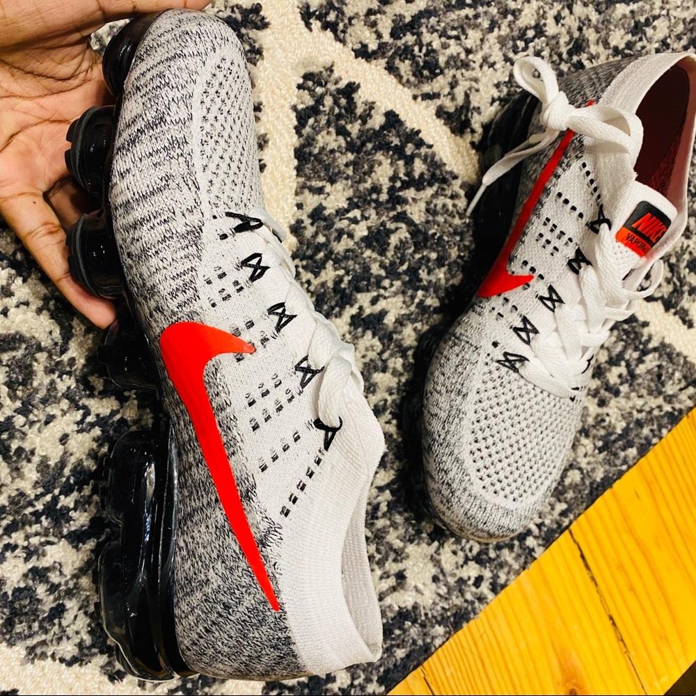 Nike Vapormax, red, grey and black